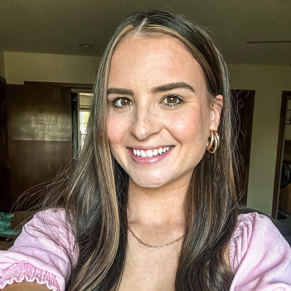 Meet your Posher, Brittany